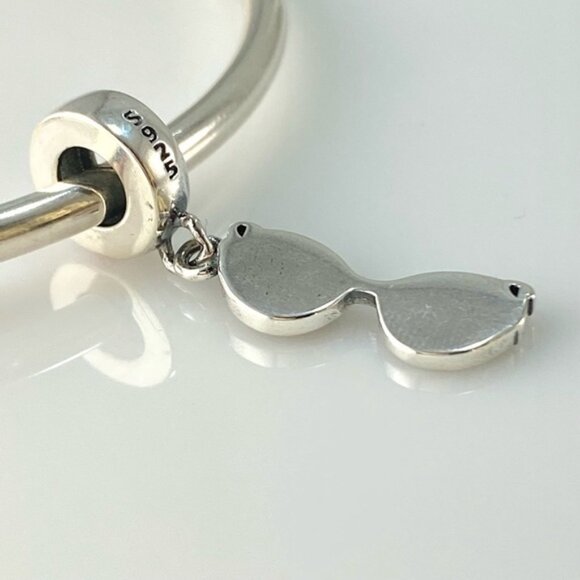 Barbie Sunglasses Charm - Picture 9 of 11